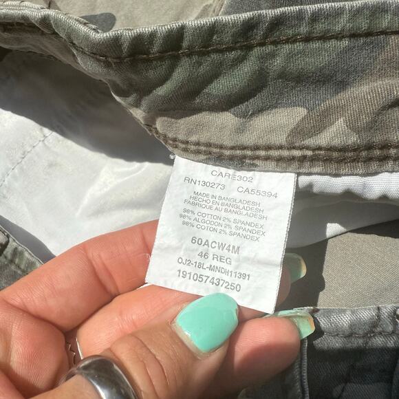 Wrangler Green Camo Stretch Cargo Shorts - Mens Size 46 Regular - Picture 5 of 8